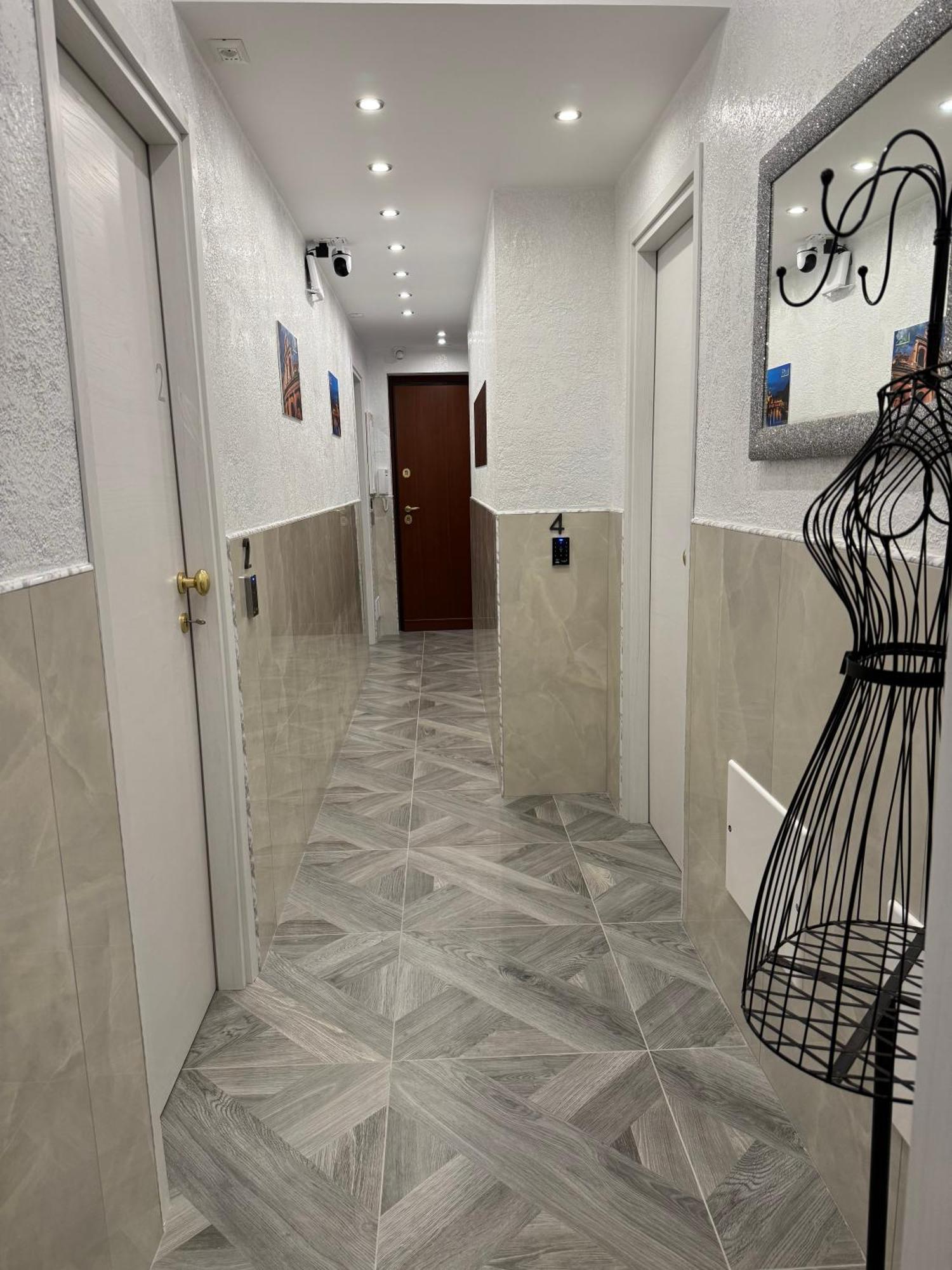 Luxor Eco Roma Casa E Appartamento Per Vacanze In Centro Piazza Bologna, Colosseo, Piazza Di Spagna, Vaticano, San Pietro, Sapienza, Fontana Di Trevi, Piazza Navona, Trastevere, Tiburtina, Termini, Aeroporto Dış mekan fotoğraf