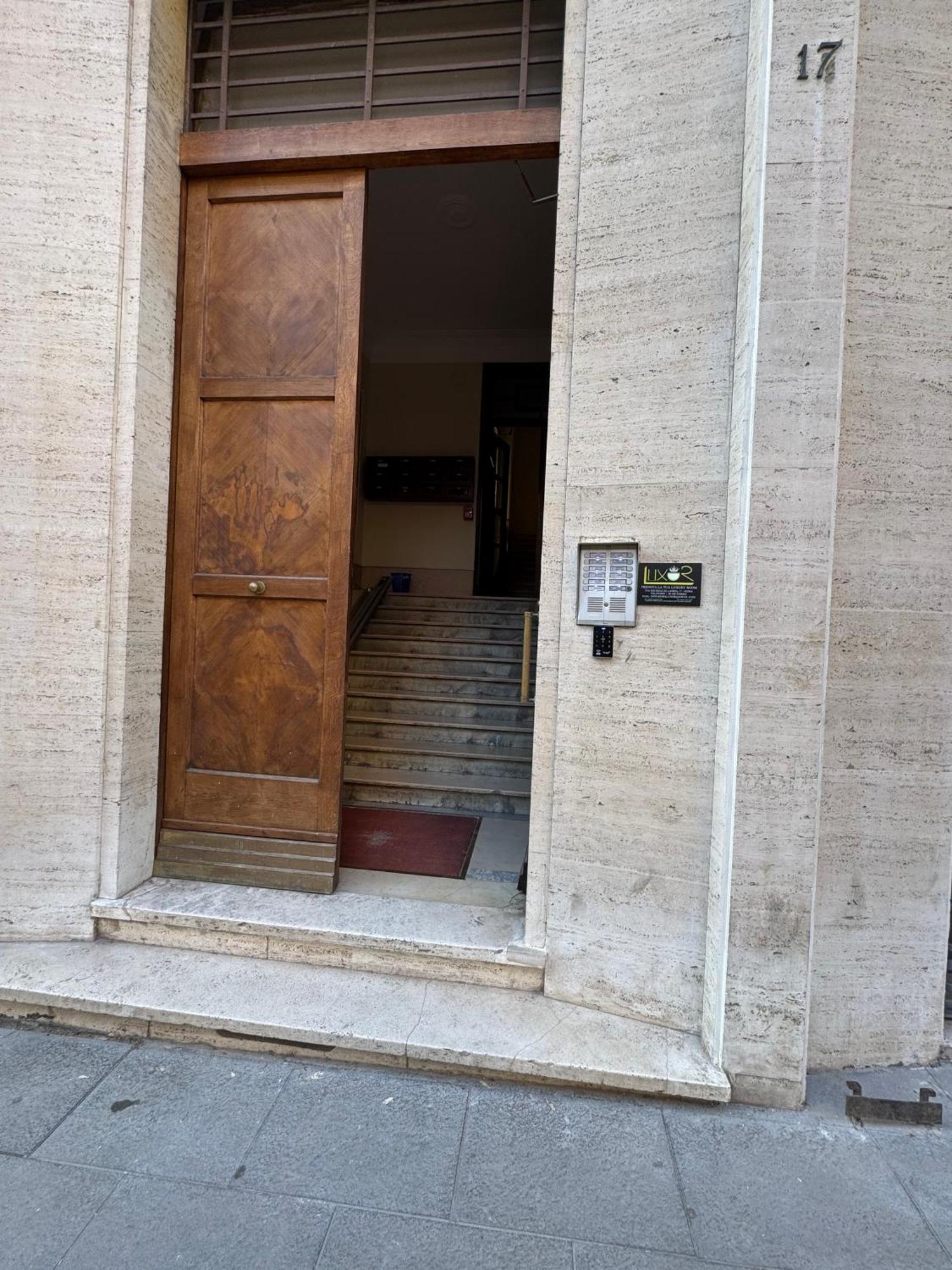 Luxor Eco Roma Casa E Appartamento Per Vacanze In Centro Piazza Bologna, Colosseo, Piazza Di Spagna, Vaticano, San Pietro, Sapienza, Fontana Di Trevi, Piazza Navona, Trastevere, Tiburtina, Termini, Aeroporto Dış mekan fotoğraf